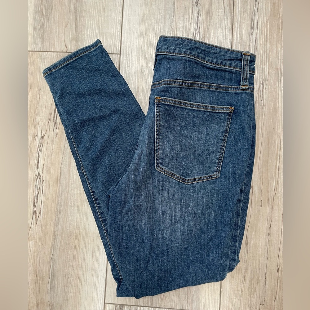 Universal Thread High Rise Skinny Jeans Size 10/30R